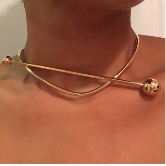 Jewelry - BALL POINT CHOKER