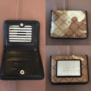 L.A.M.B wallet