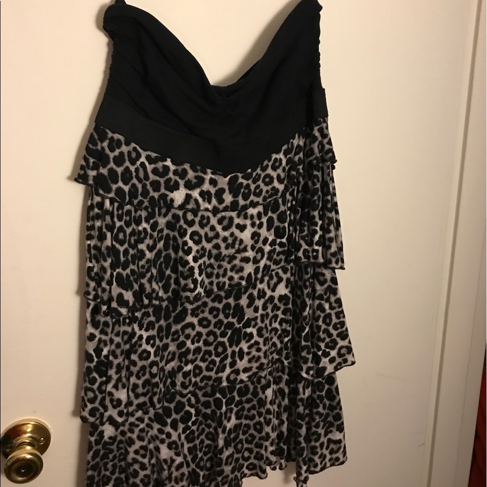 Express strapless leopard dress. Lightly worn.