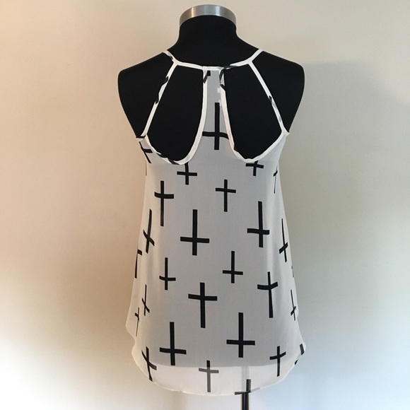 Sheer Crosses Tank - Picture 3 of 6