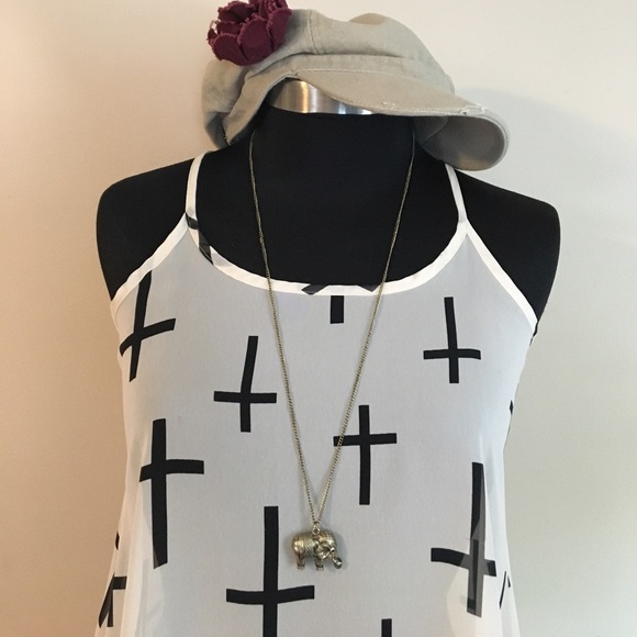 Sheer Crosses Tank - Picture 2 of 6
