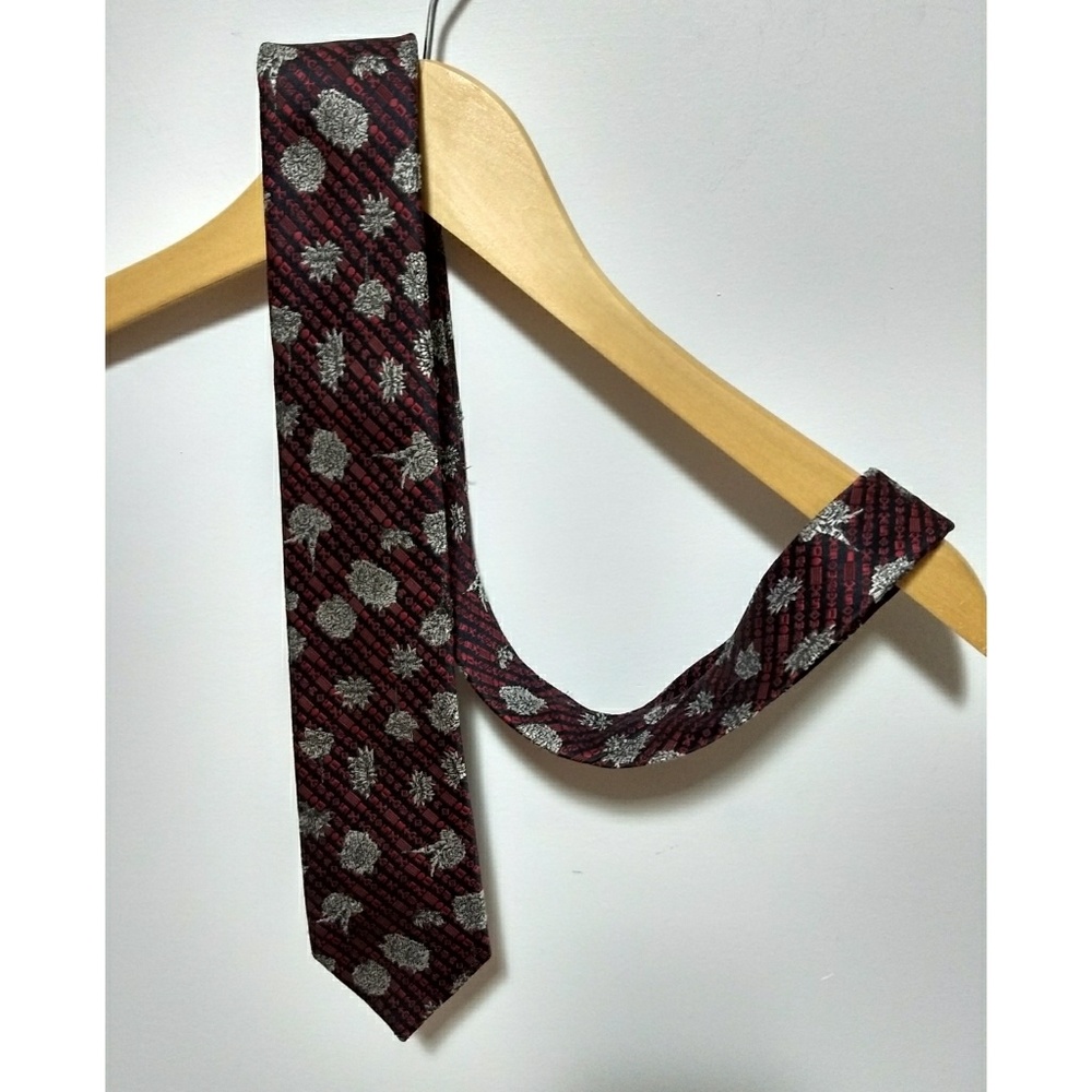 Red, white and black men's tie
