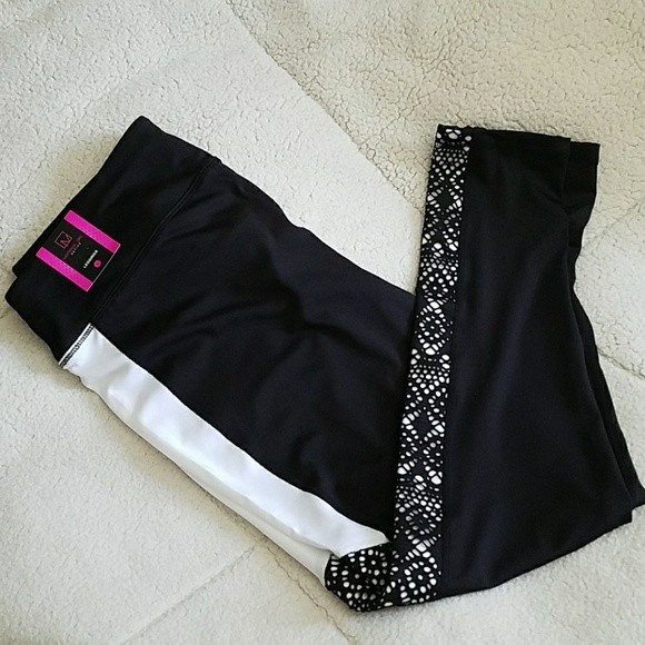 🖤MATERIAL GIRL ACTIVE🖤 LEGGINGS - Picture 5 of 8