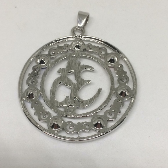 ✅REDUCED ‼️‼️SANSKRIT OM AUM CHAKRA SILVER - Picture 7 of 7