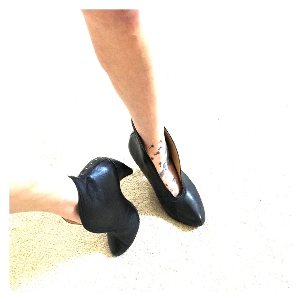 Seychelles Black Leather Booties