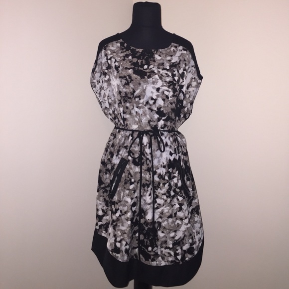 Splash dress - Picture 1 of 1