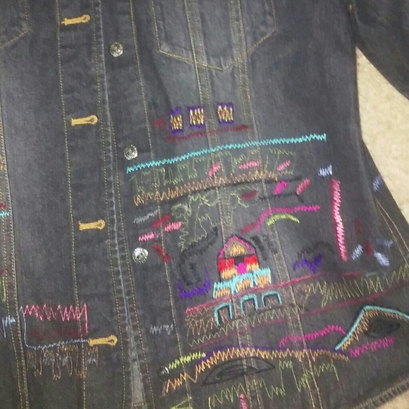 Jean jacket - Picture 2 of 4