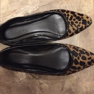 Banana Republic Flats