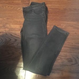 Celebrity Pink skinnies