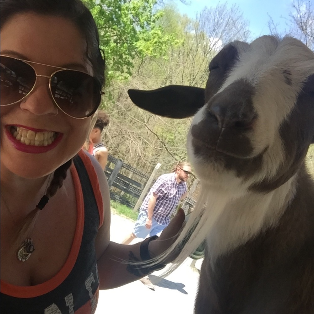 Meet your Posher, Erica