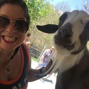 Meet your Posher, Erica