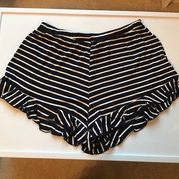 Pants - Striped Shorts