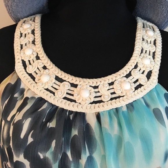 BCX Embroidered Bead Top - Picture 4 of 7