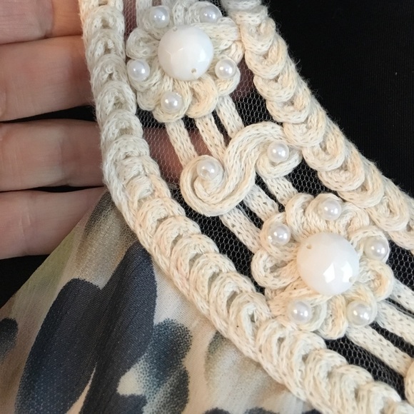 BCX Embroidered Bead Top - Picture 5 of 7