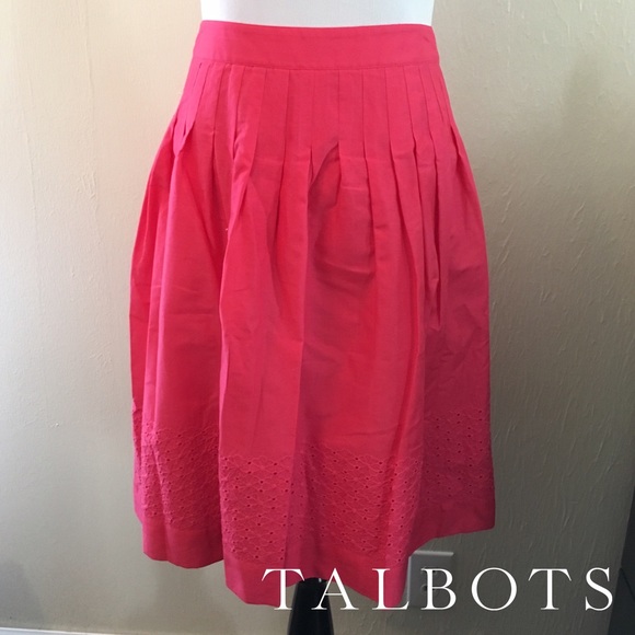 Talbots Dresses & Skirts - 🌺NEW Talbots Petite Eyelet Embroidered Skirt