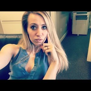 Meet your Posher, Angelina