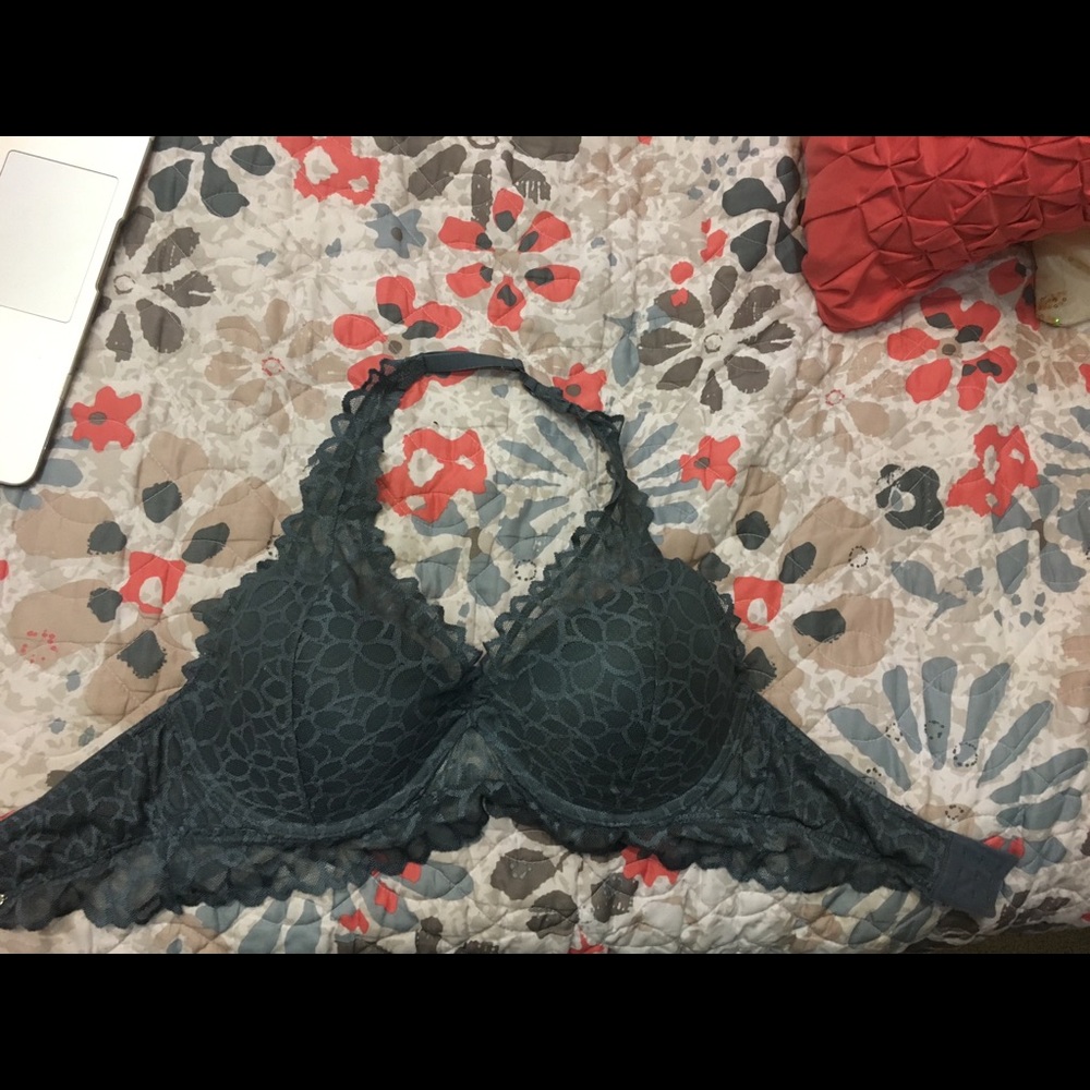 VS Bralette (Size M: D-DD)
