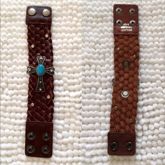 The SAN ANTONIO leather cross bracelet - BROWN - Picture 3 of 3