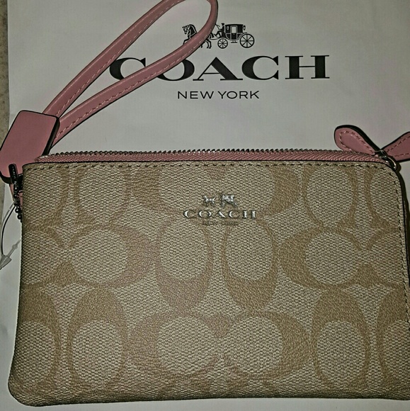 Coach Wristlet - Picture 2 of 6