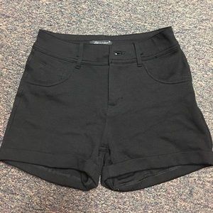 Black Short Shinestar new 100%