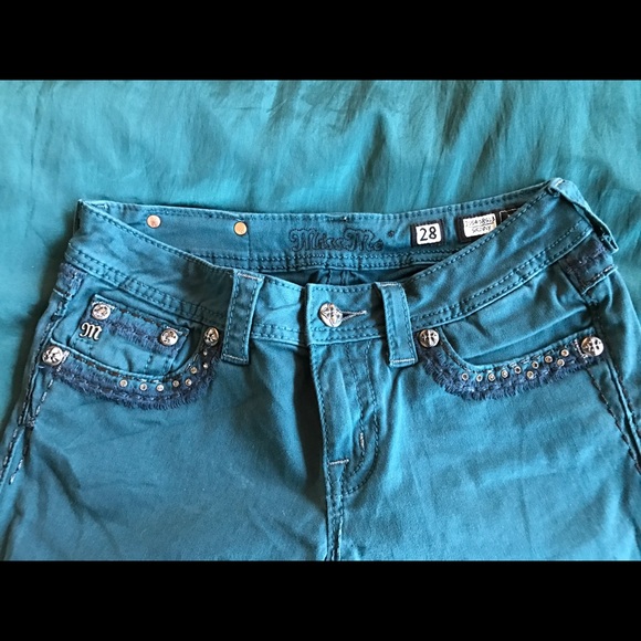 Miss Me Jean - Picture 2 of 4
