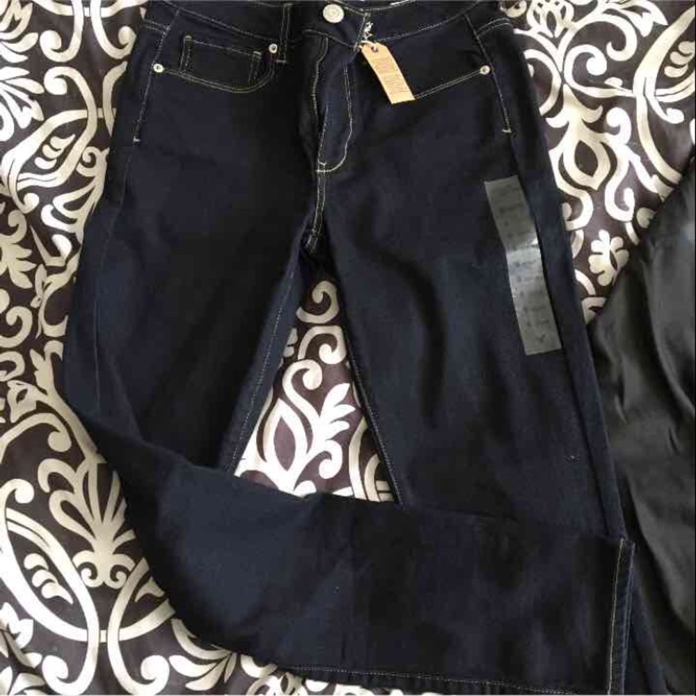 AEO skinny jeans