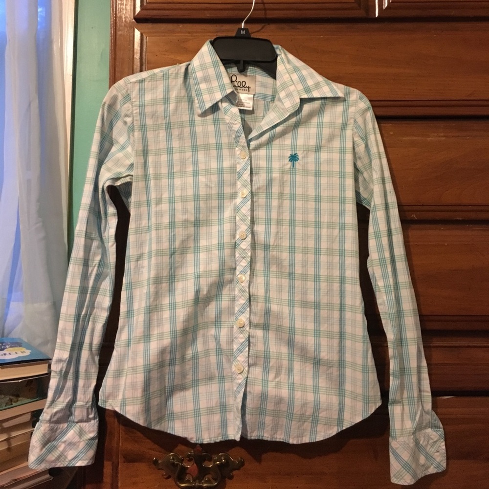 Lilly Pulitzer button up shirt
