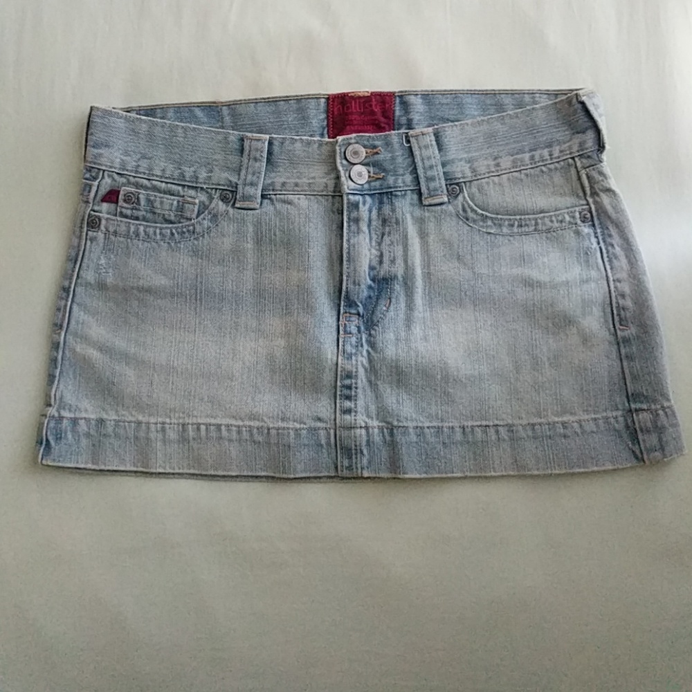 Hollister denim mini skirt