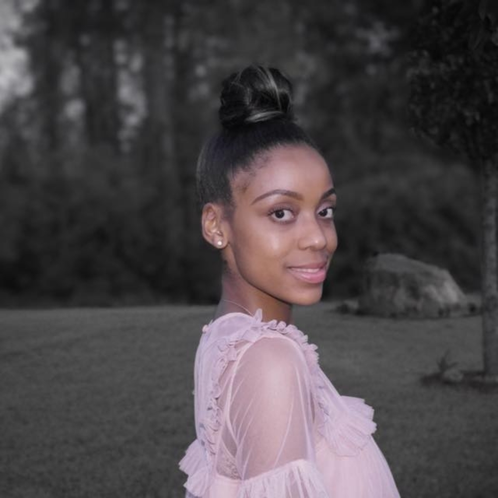 Meet your Posher, Ally