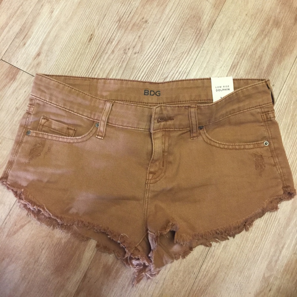 BDG cotton shorts with raw hem NEW 26