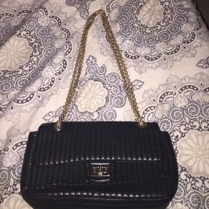 Black shoulder/cross body purse - South Moon Under