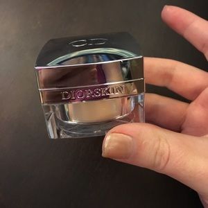 Dior Skin powder
