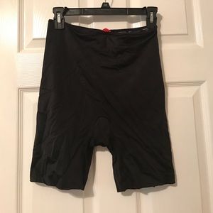 Spanx Black bike shorts