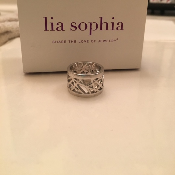 Shop Clearance For Up To 70% Off Find great deals on eBay for lia sophia valggetlj.ga Have Everything · World's Largest Selection · Huge Savings · >80% Items Are NewTypes: Fashion, Home & Garden, Electronics, Motors, Collectibles & Arts, Toys & Hobbies.