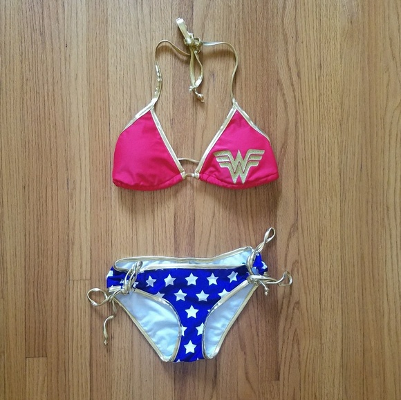 Hot Topic Other - Wonder Woman Bikini