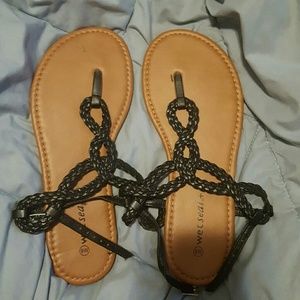 Wet seal sandals size 9 wide.