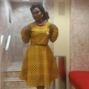 Meet your Posher, Obaa sima