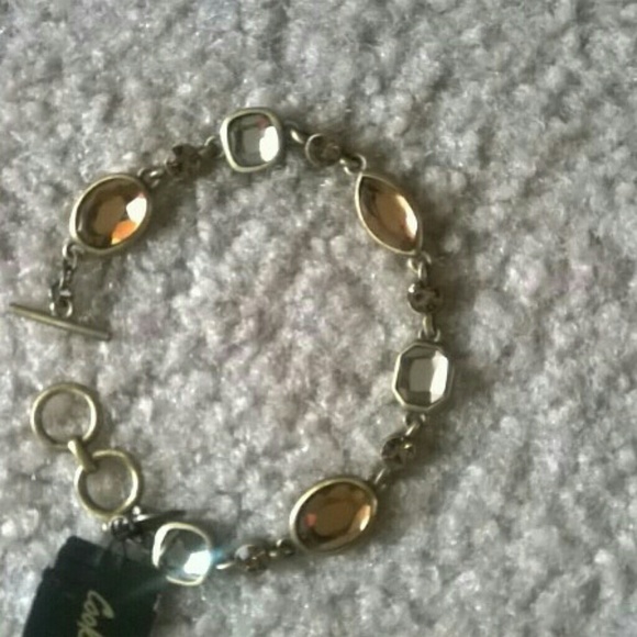 Cookie Lee Bronze Crystal Toggle Bracelet! - Picture 3 of 3