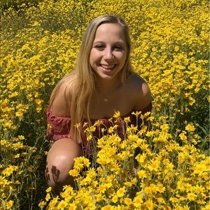 Meet your Posher, Nicole