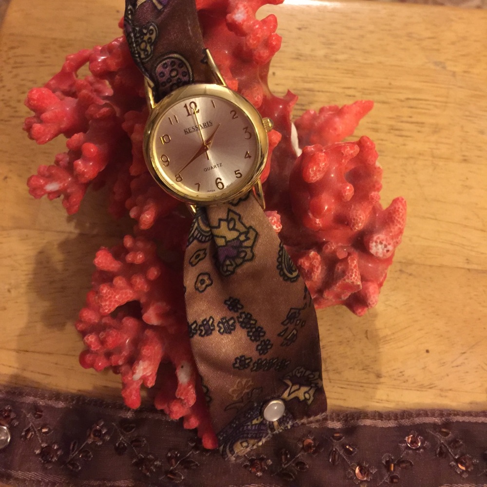 Kessaaris watch
