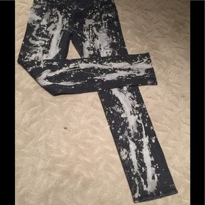 Vintage 2010 Pre-Kohl's Distressed Skinny Leg Jean