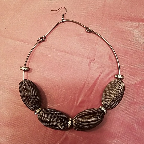 Earrings - Picture 2 of 3