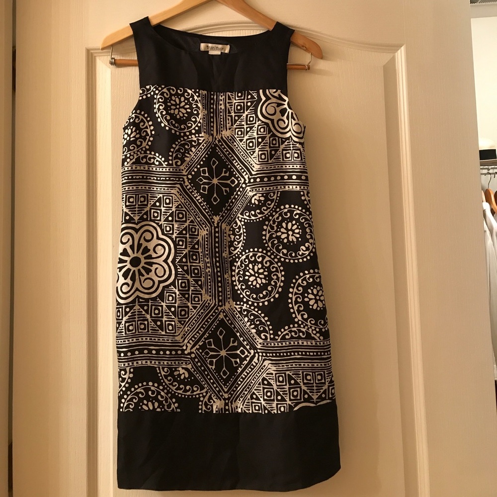 New 100% silk white house black market dress