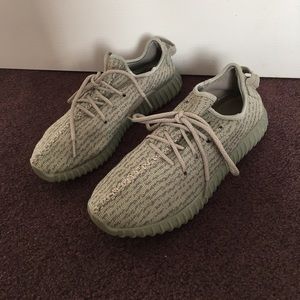 Kanye West Moonrock Yeezy