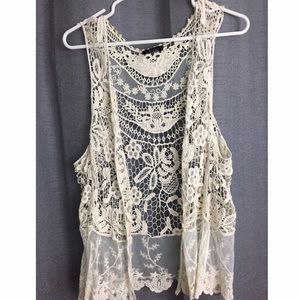 knitted vest