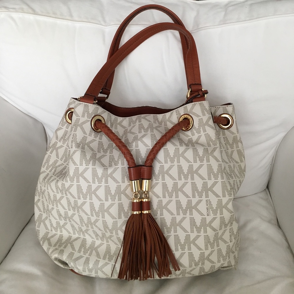 Like new Michael Kors large handbag