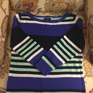 NWOT Striped Gap sweater