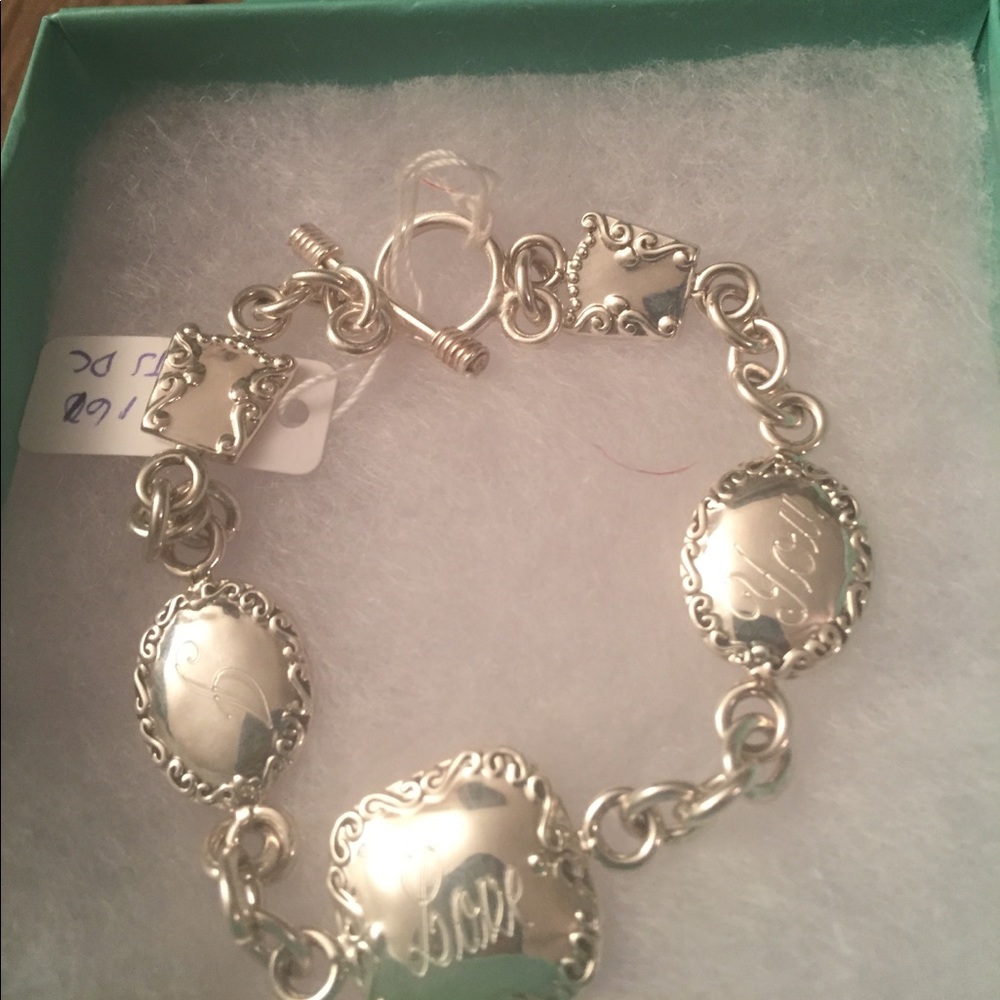 'Engraved I love you' Toggle bracelet