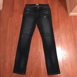 BUNDLE 2 pairs of Aeropostale Skinny jeans size7/8