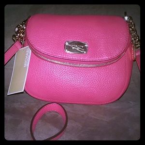 SUPER DEAL Brand New Michael kors crossbody bag